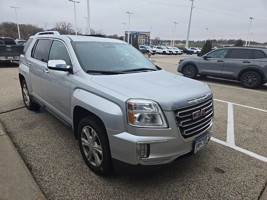 Used 2017 GMC Terrain SLT w/ Open Road Package image 2