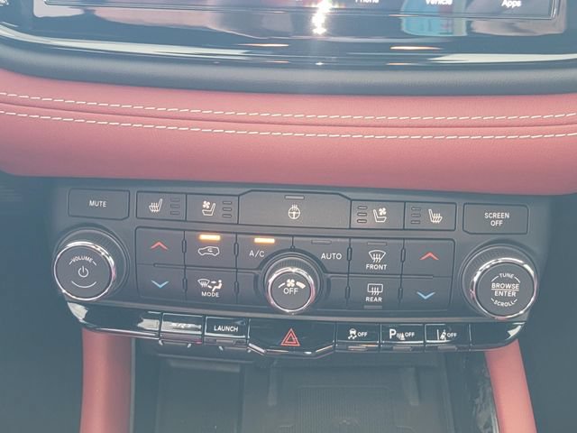 Used 2022 Dodge Durango SRT w/ Premium Interior Group AWD/4WD image 22