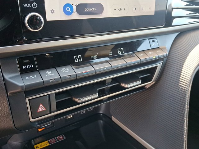 Certified 2025 Toyota Camry SE FWD image 15