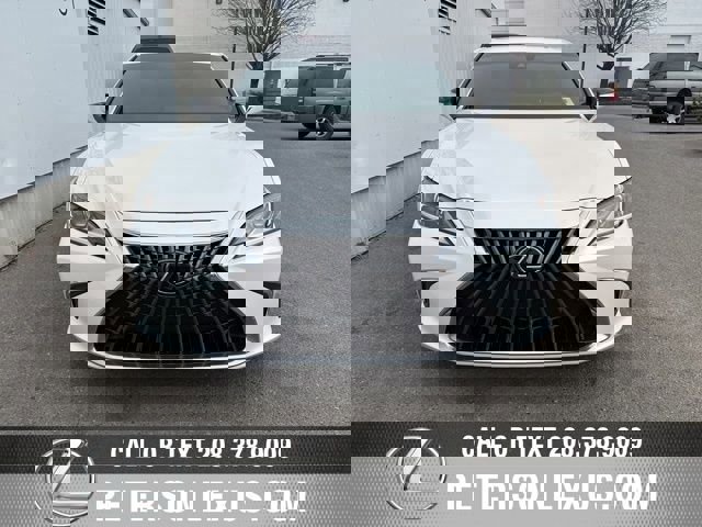 Used 2024 Lexus ES 350 w/ Accessory Package (Z2) image 10