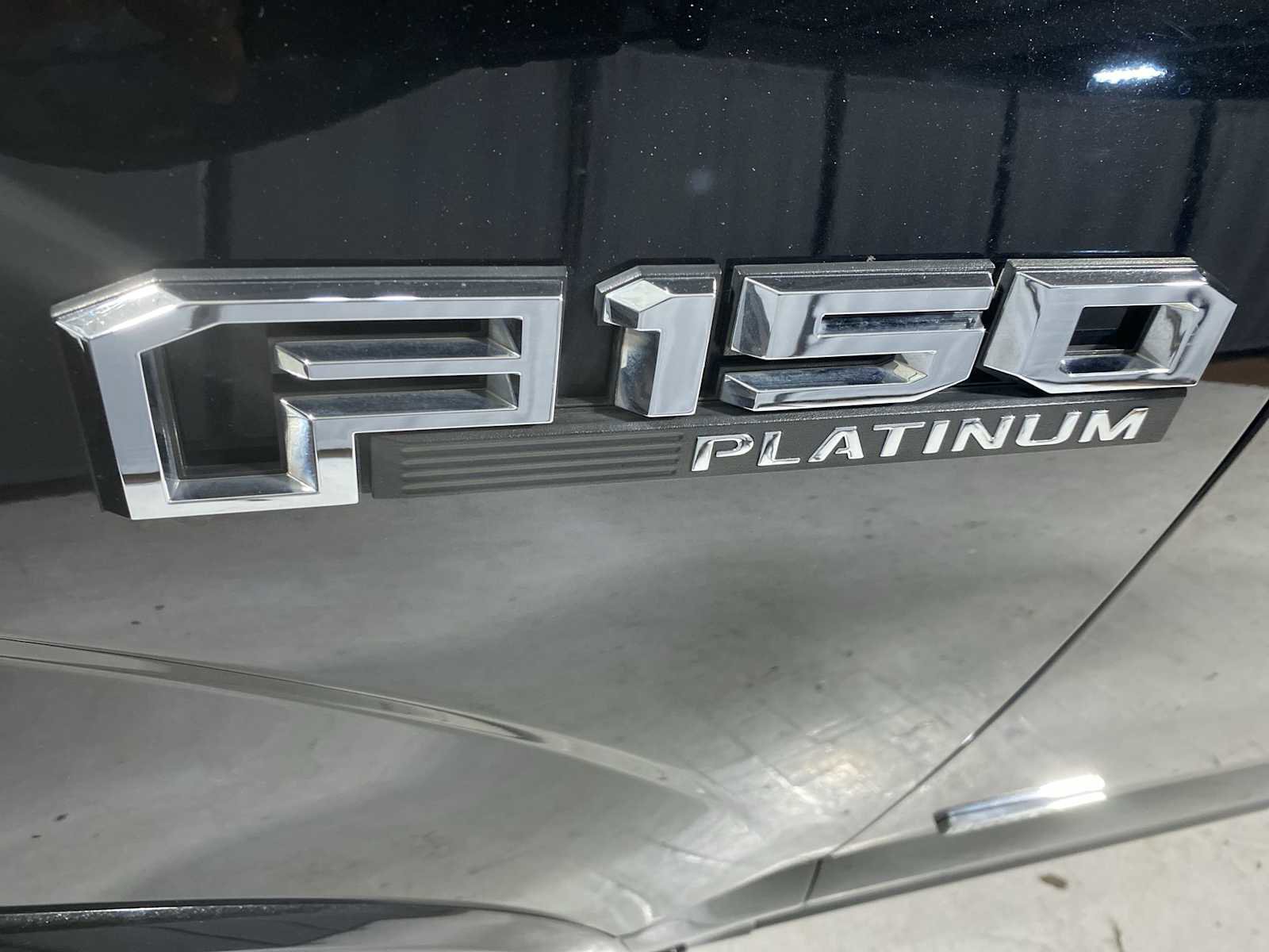 Used 2015 Ford F150 Platinum w/ Equipment Group 701A Luxury image 7