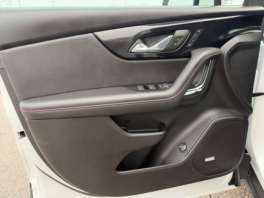 Used 2024 Chevrolet Blazer RS w/ Driver Confidence II Package image 13