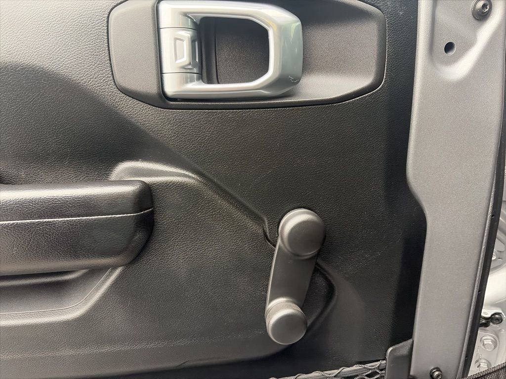 Used 2020 Jeep Wrangler Unlimited Sport image 14