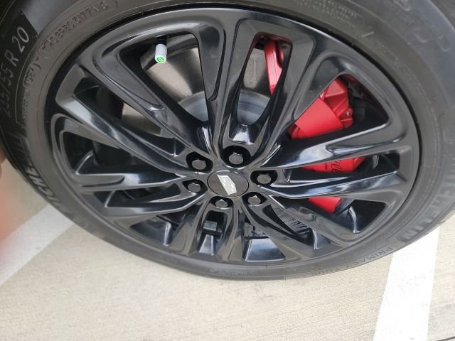 Used 2024 Cadillac XT6 Sport w/ LPO, Onyx Lite Package image 14