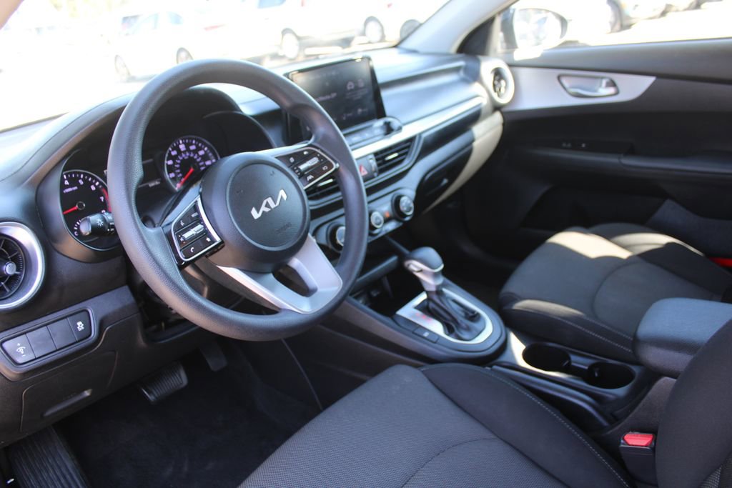 Certified 2023 Kia Forte LXS image 21