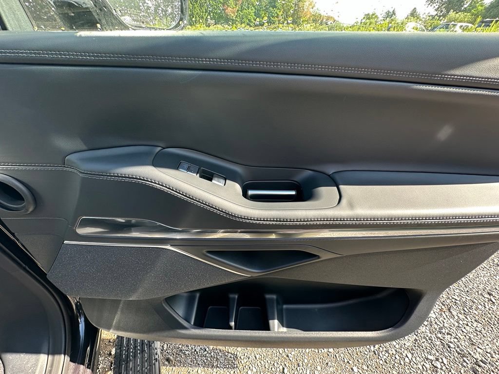 New 2027 Lincoln Navigator Reserve AWD/4WD image 24