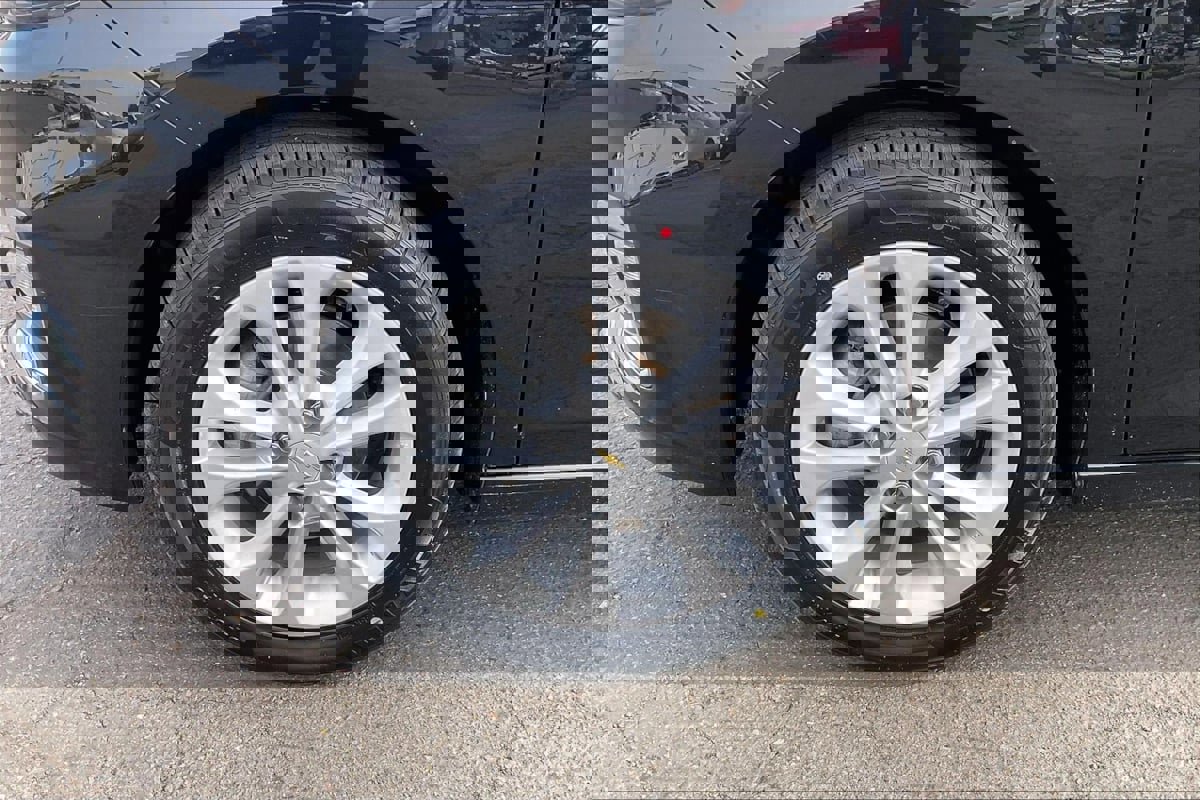 Used 2020 Chevrolet Spark LT image 8