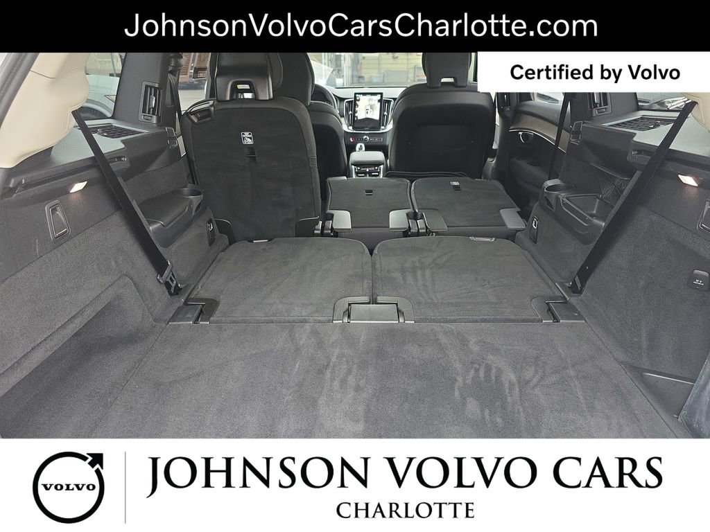 Certified 2025 Volvo XC90 B6 Plus image 14
