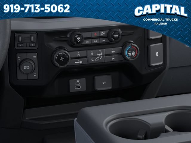 New 2026 Ford F450 XL w/ XL Chrome Package AWD/4WD image 15