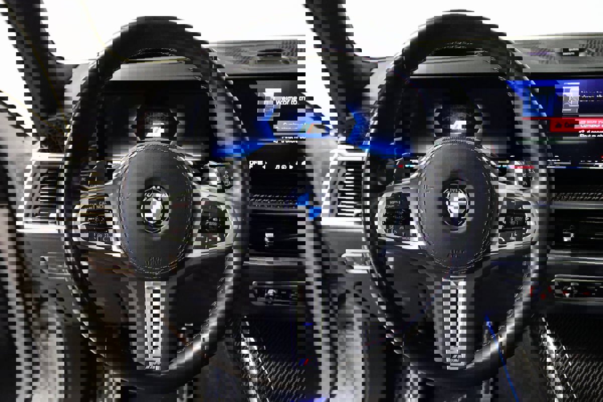 Used 2024 BMW X7 M60i image 41