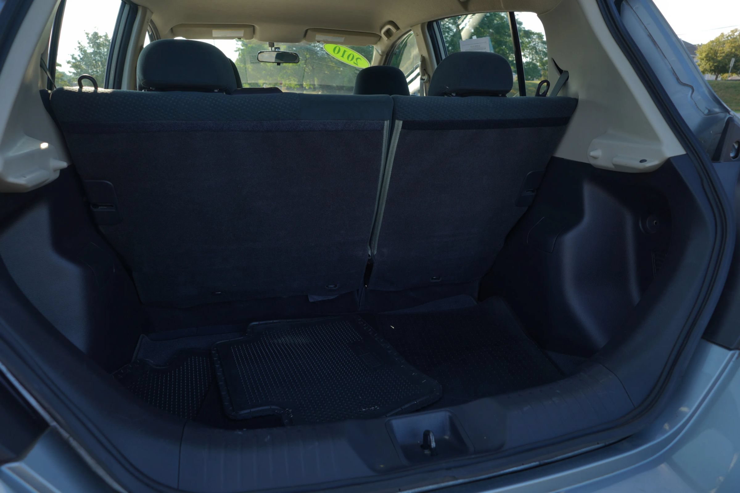 Used 2010 Nissan Versa 1.8 S w/ PWR Plus Pkg FWD image 5