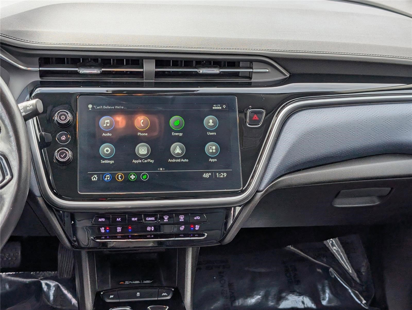 Used 2023 Chevrolet Bolt EUV Premier image 18