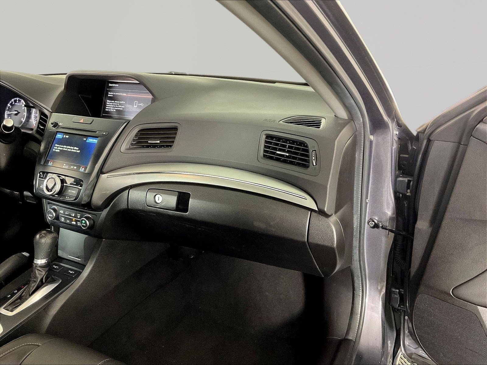 Used 2019 Acura ILX FWD image 26