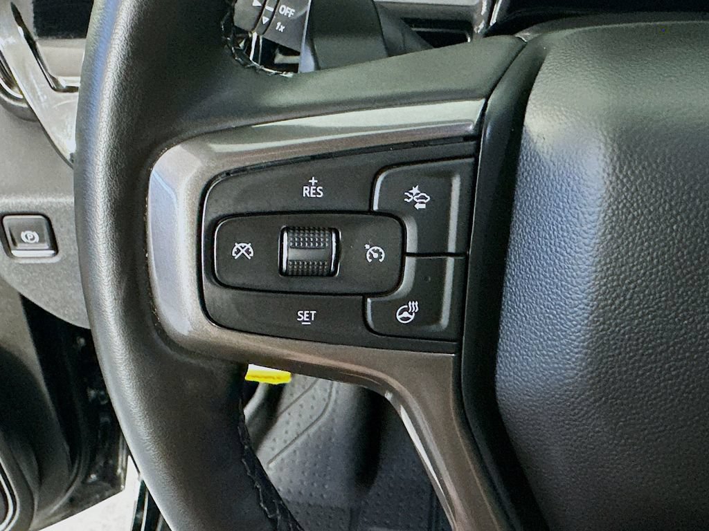Used 2025 Chevrolet Silverado 1500 ZR2 w/ Technology Package AWD/4WD image 26