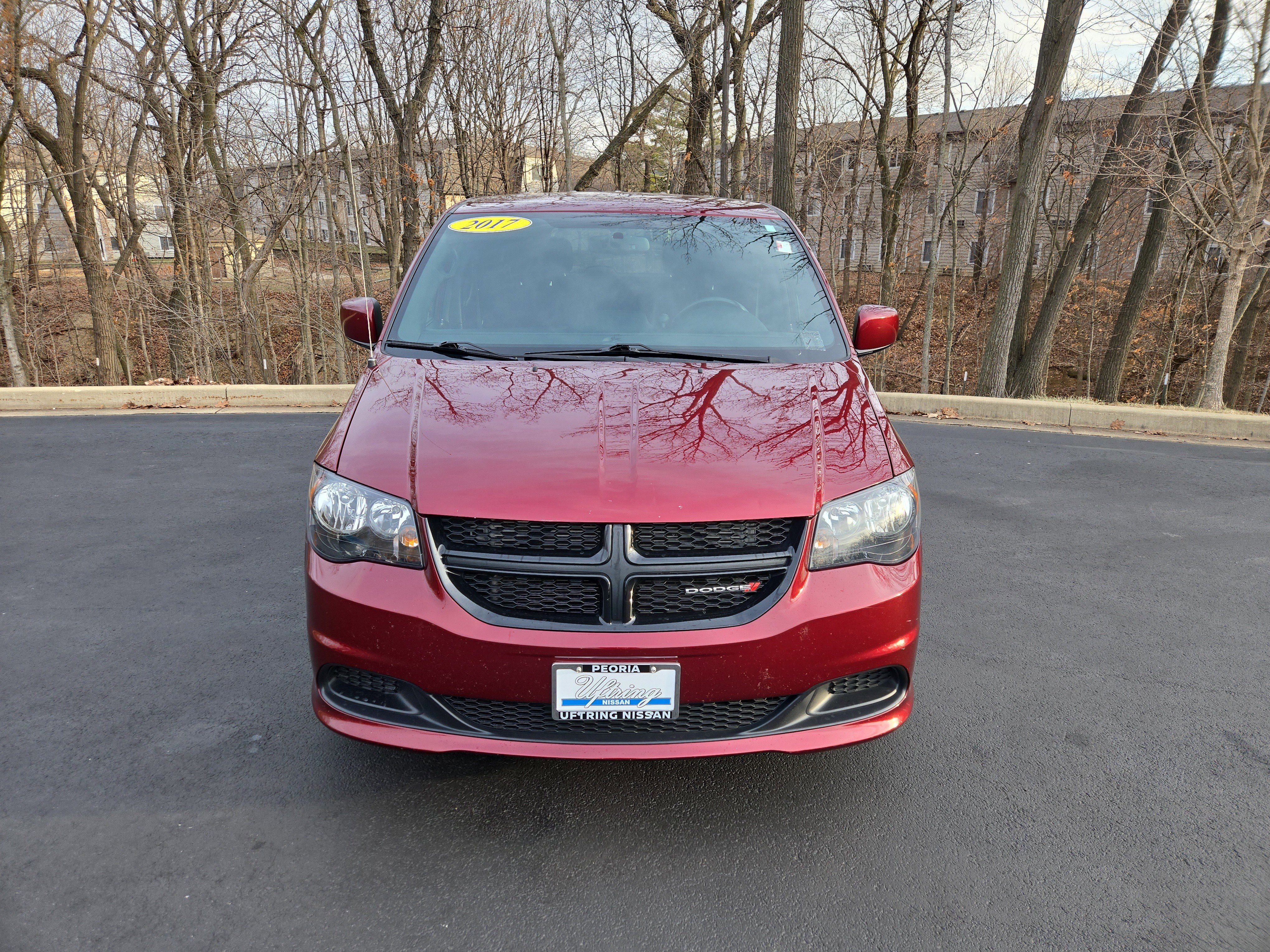 Used 2017 Dodge Grand Caravan SE image 7