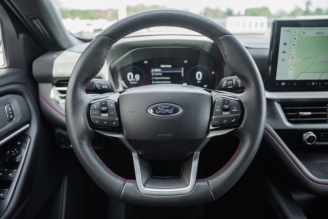 Used 2026 Ford Explorer ST-Line AWD/4WD image 37