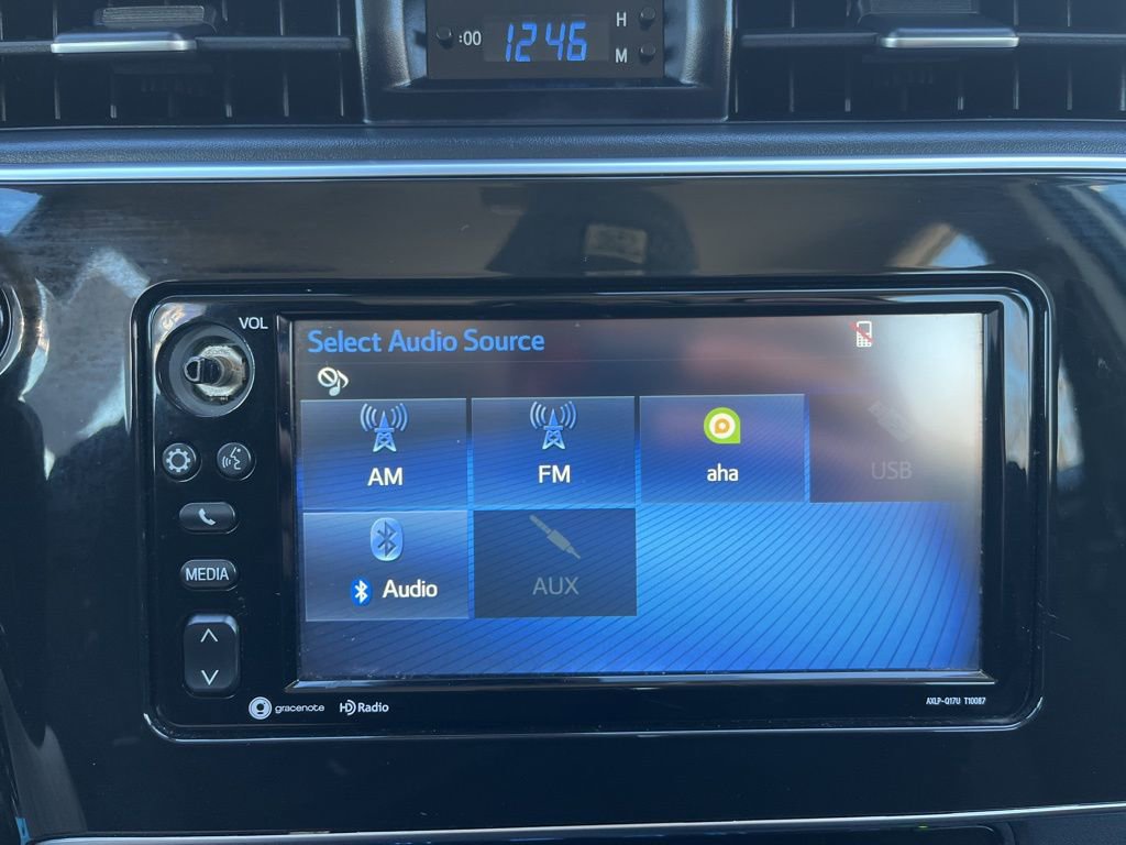 Used 2018 Toyota Corolla iM image 16