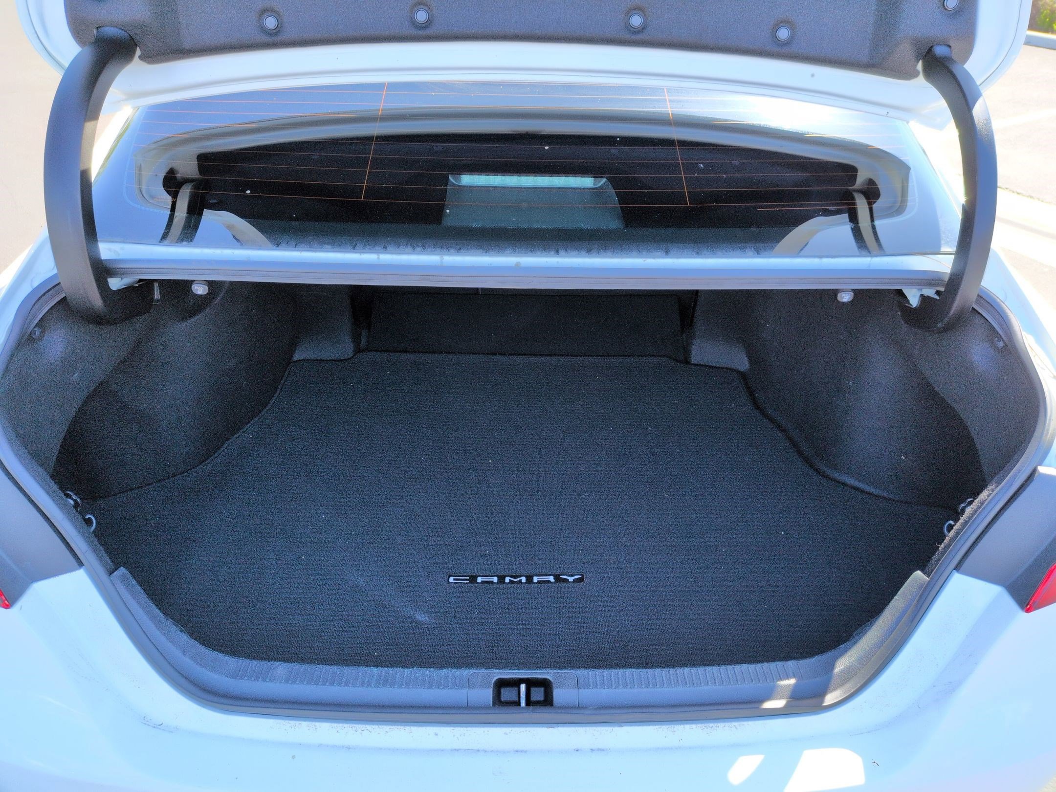 Used 2023 Toyota Camry SE image 30