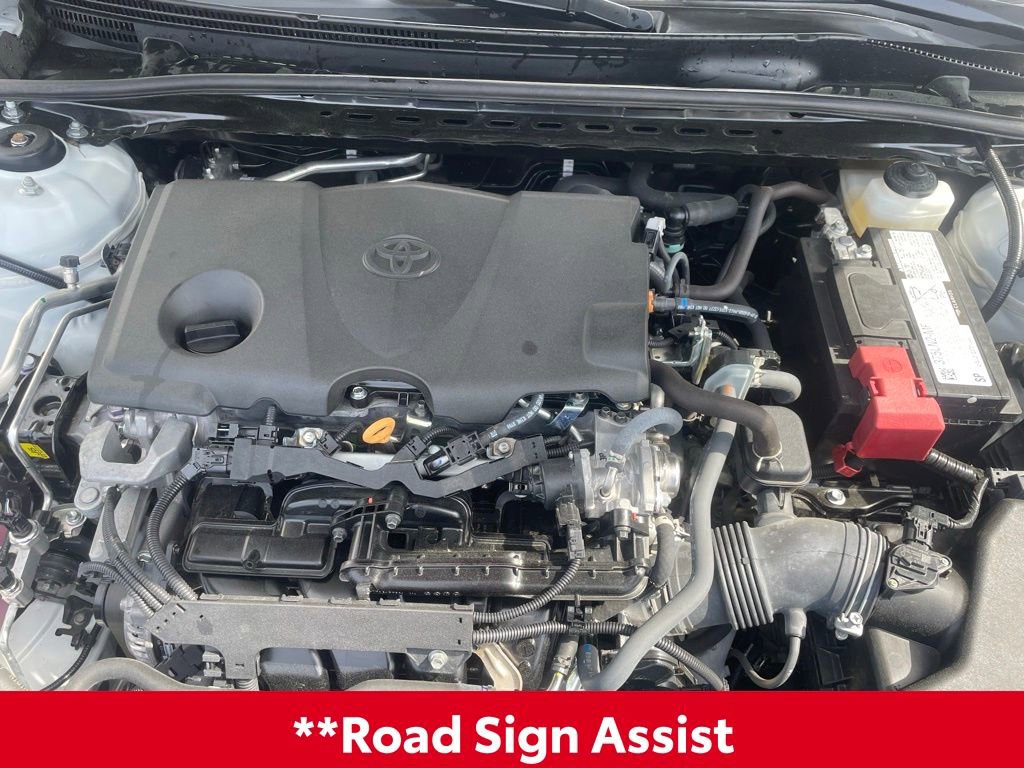 Used 2024 Toyota Camry SE FWD image 14