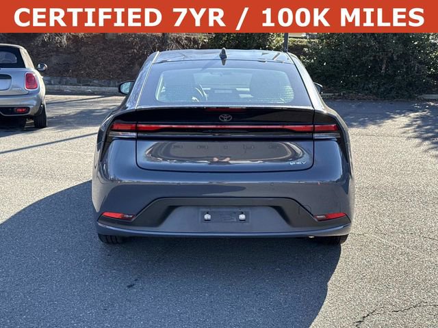 Used 2024 Toyota Prius LE image 3