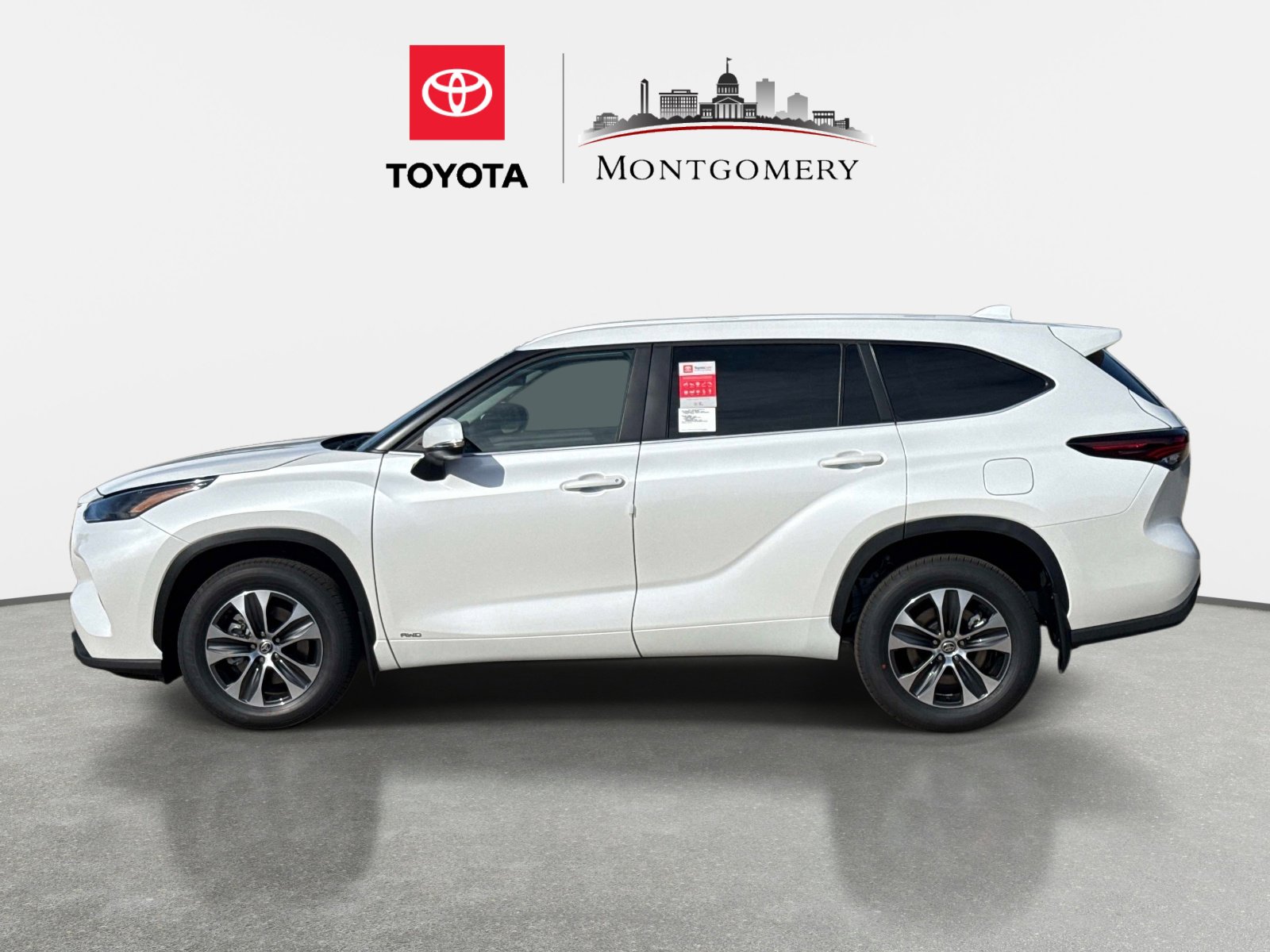 New 2026 Toyota Highlander XLE image 6