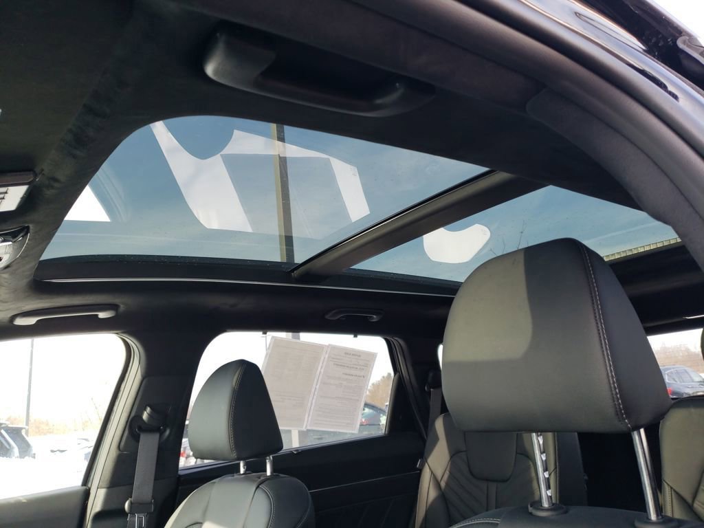 Used 2025 Kia Sorento SX Prestige image 25