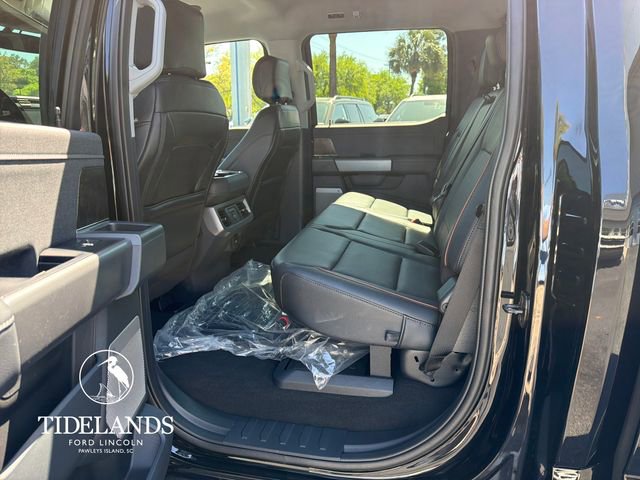 New 2026 Ford F250 Lariat w/ Lariat Ultimate Package image 29