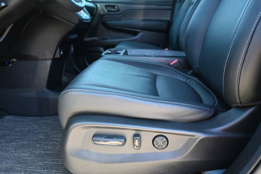 Used 2024 Honda Odyssey EX-L image 14