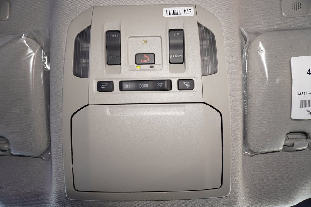 New 2026 Toyota Highlander XLE image 19