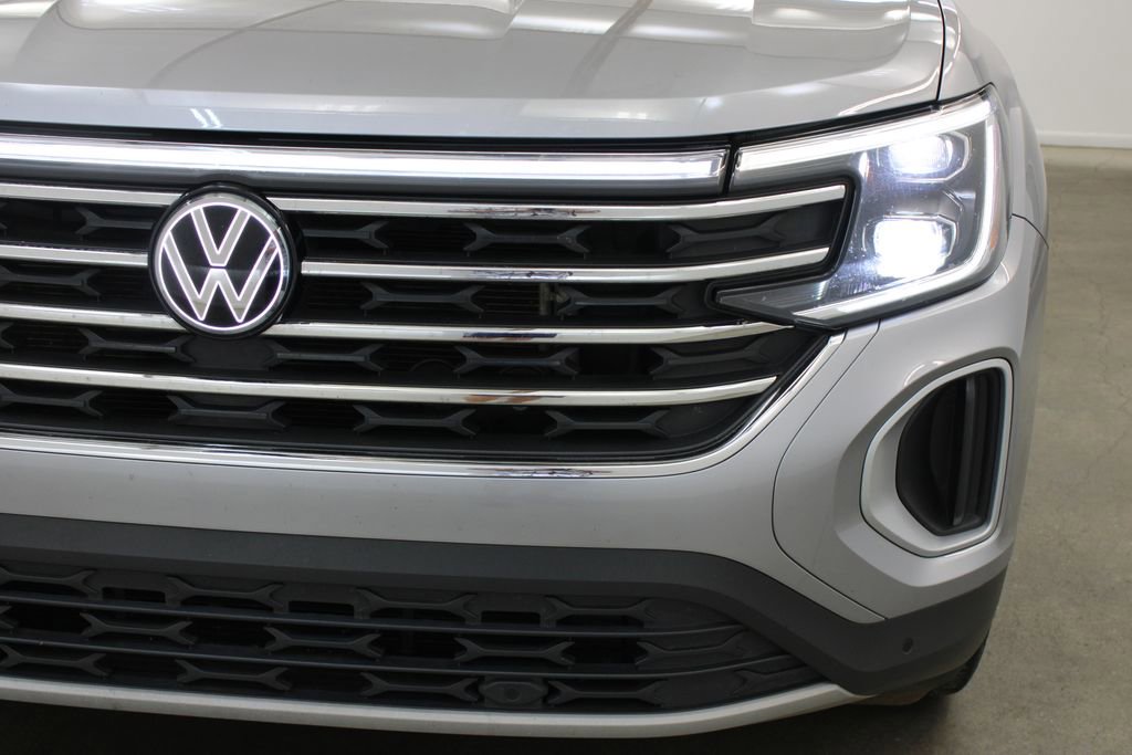 Certified 2024 Volkswagen Atlas SE FWD image 8