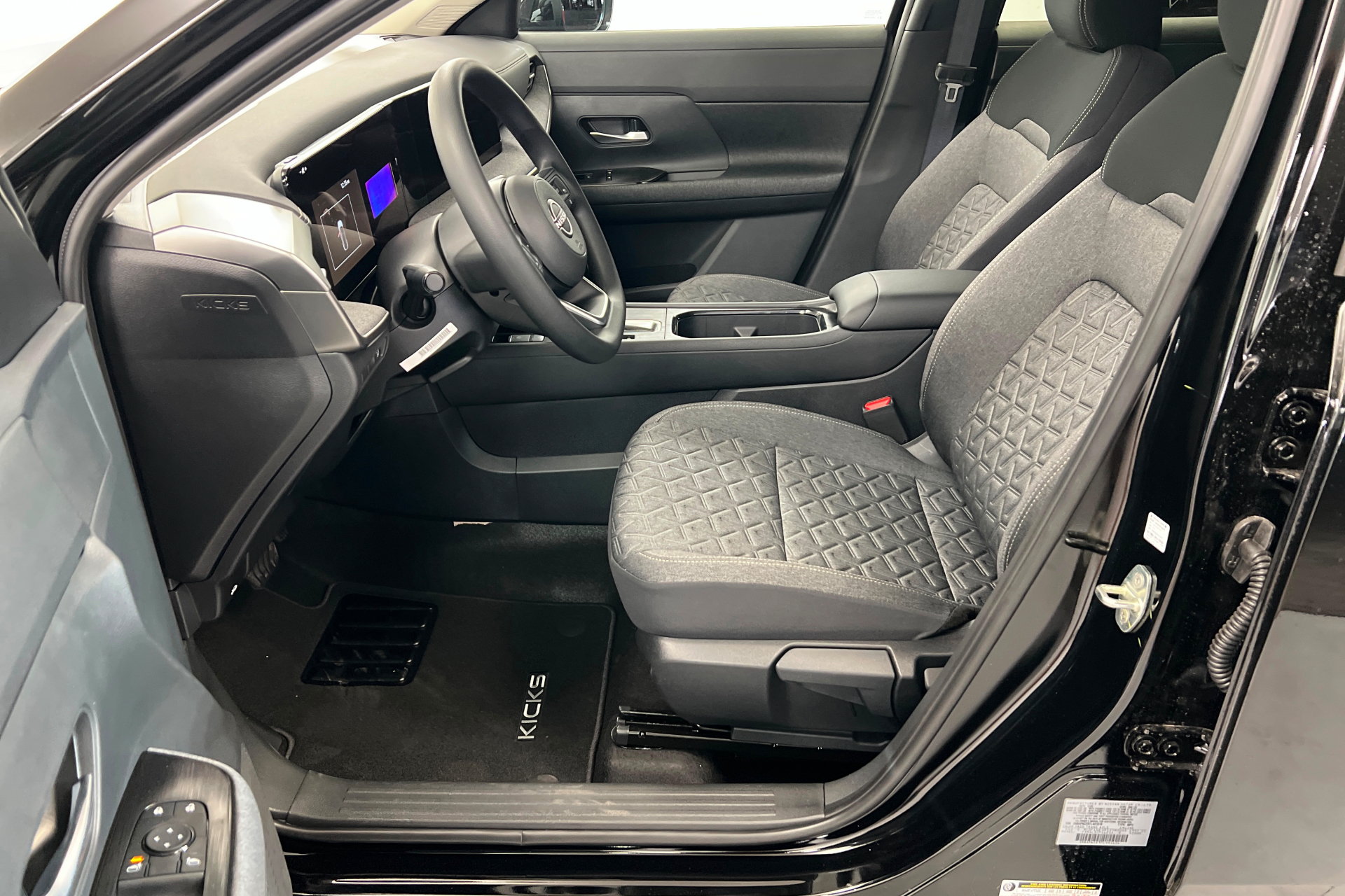 New 2026 Nissan Kicks SV w/ Cold Weather Package FWD image 17