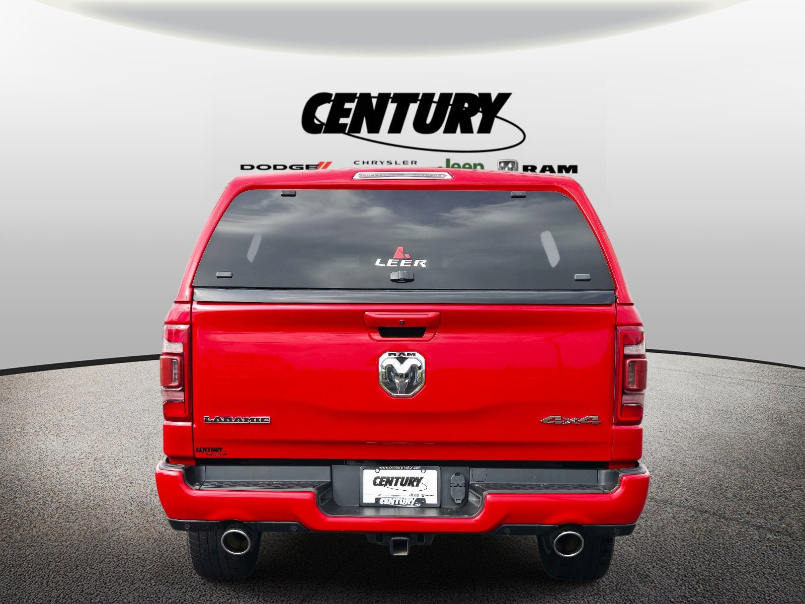 Used 2021 RAM 1500 Laramie w/ Sport Appearance Package image 5