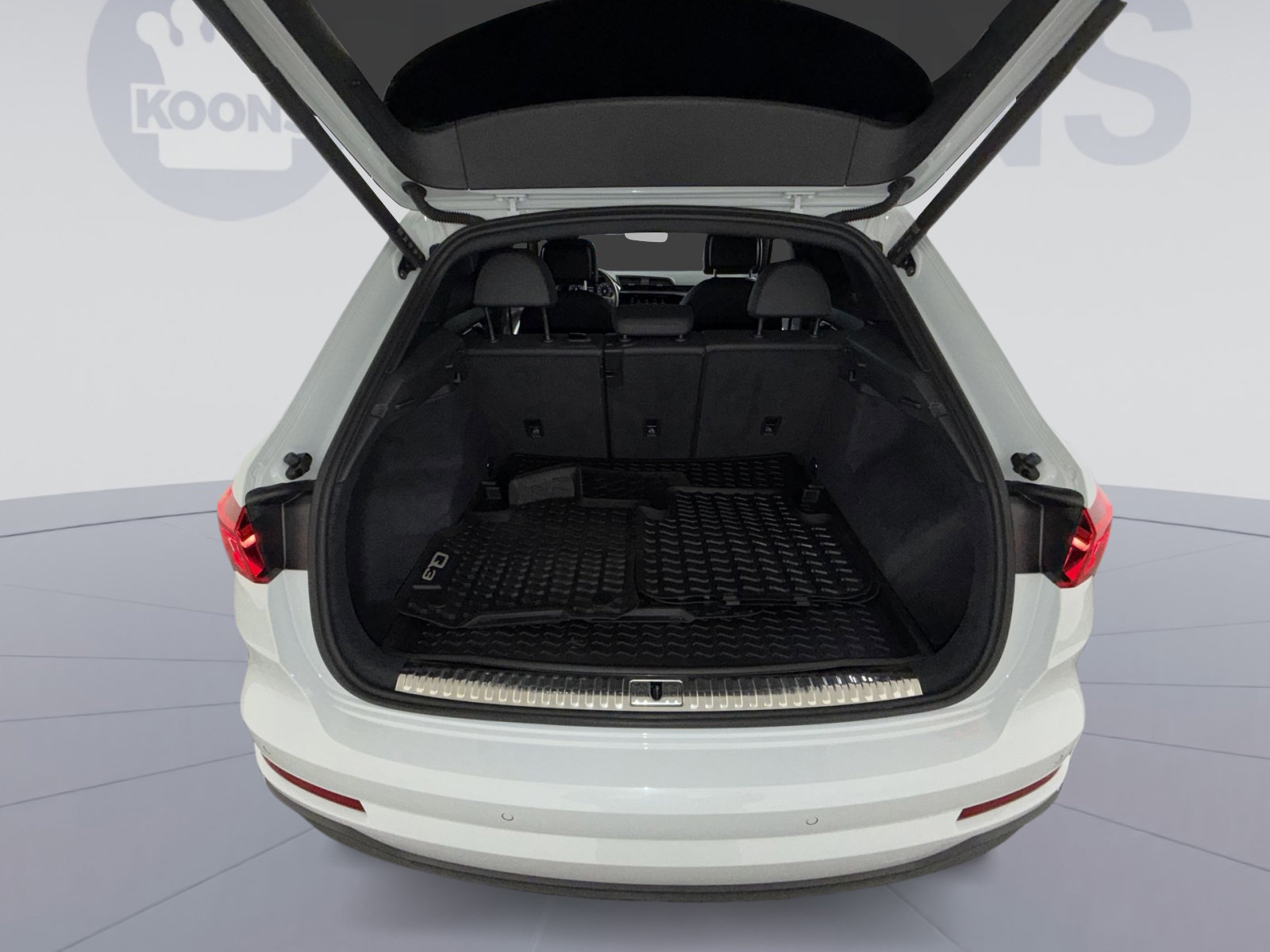 Used 2024 Audi Q3 2.0T Premium Plus w/ Premium Plus Package image 26