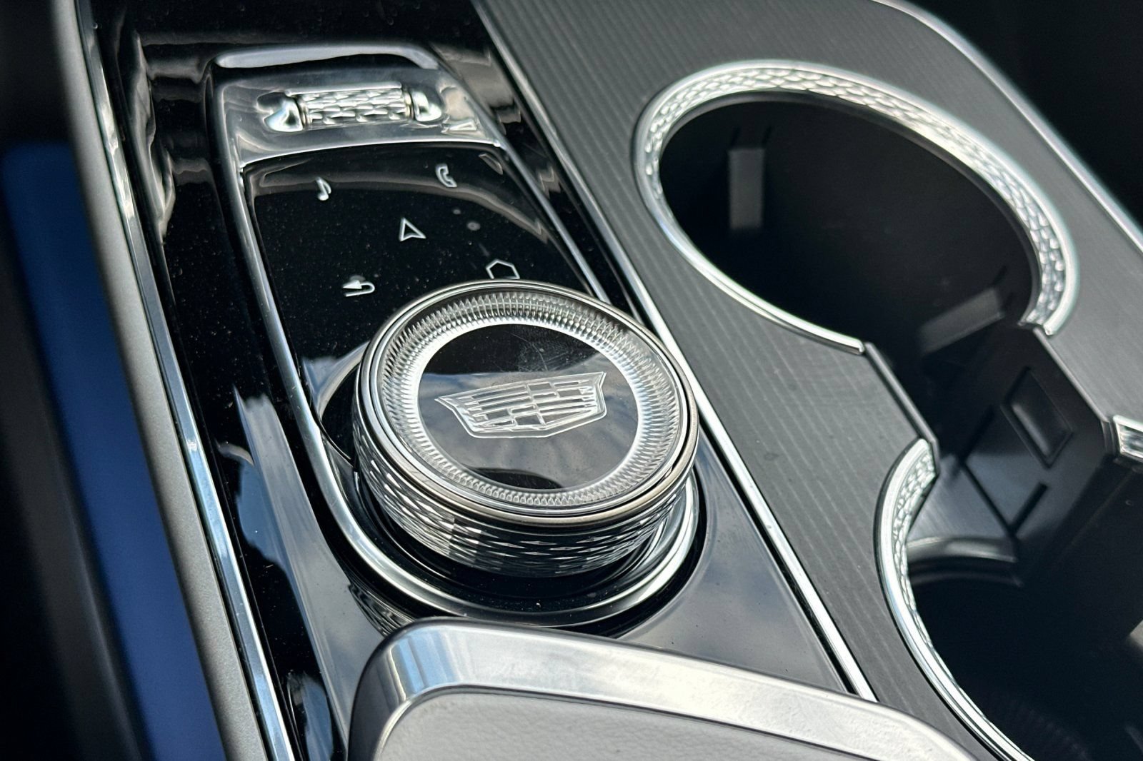 Certified 2024 Cadillac Lyriq Sport RWD image 31