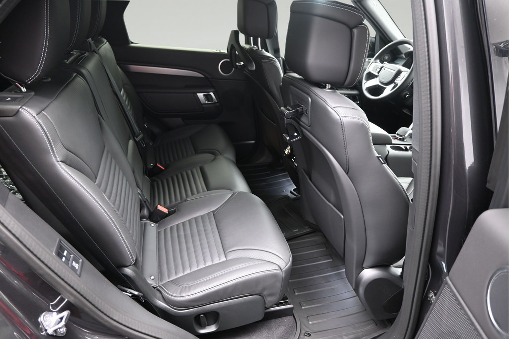New 2026 Land Rover Discovery Limited Edition AWD/4WD image 9