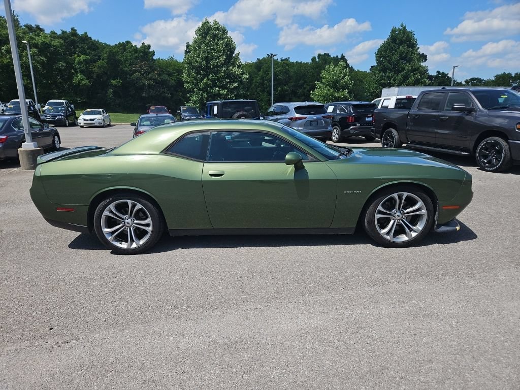 Used 2020 Dodge Challenger R/T RWD image 8
