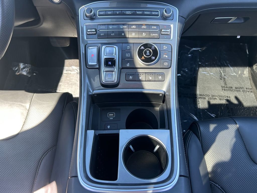 Used 2023 Hyundai Santa Fe Calligraphy image 12