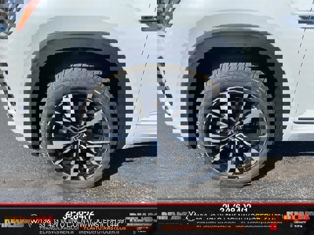 New 2026 Volkswagen Atlas Cross Sport SEL Premium R-Line image 20