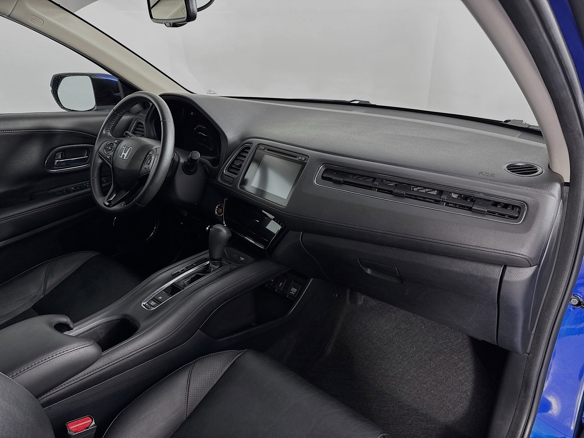 Certified 2018 Honda HR-V EX-L image 29