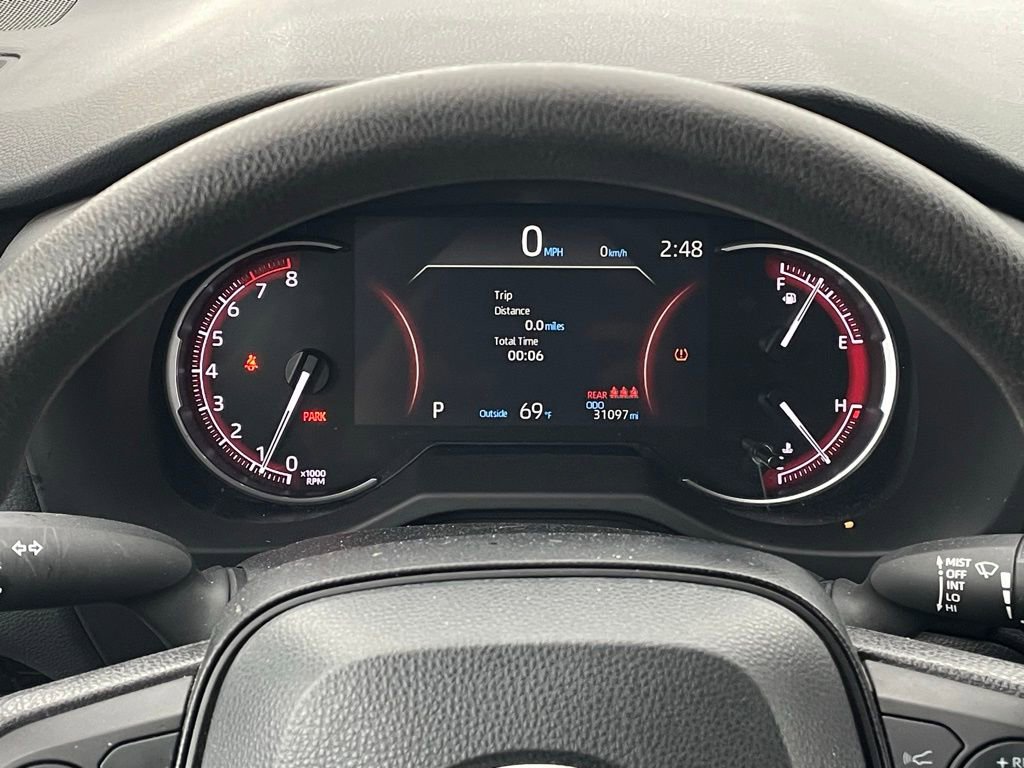 Used 2025 Toyota RAV4 XLE image 16