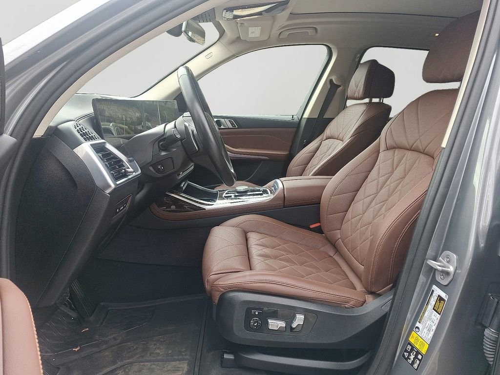Certified 2024 BMW X7 xDrive40i image 14