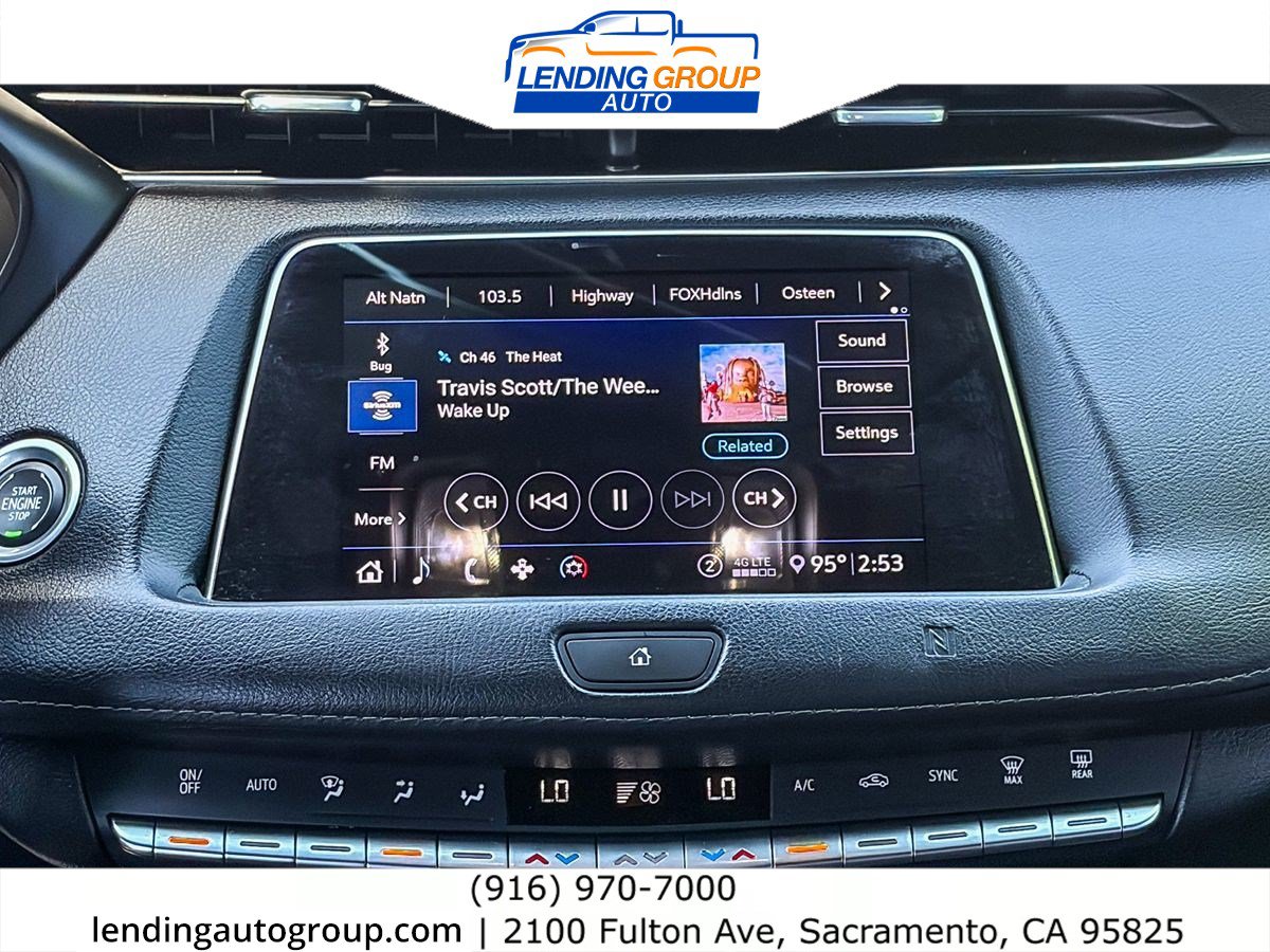 Used 2020 Cadillac XT4 Premium Luxury w/ Cold Weather Package FWD image 13