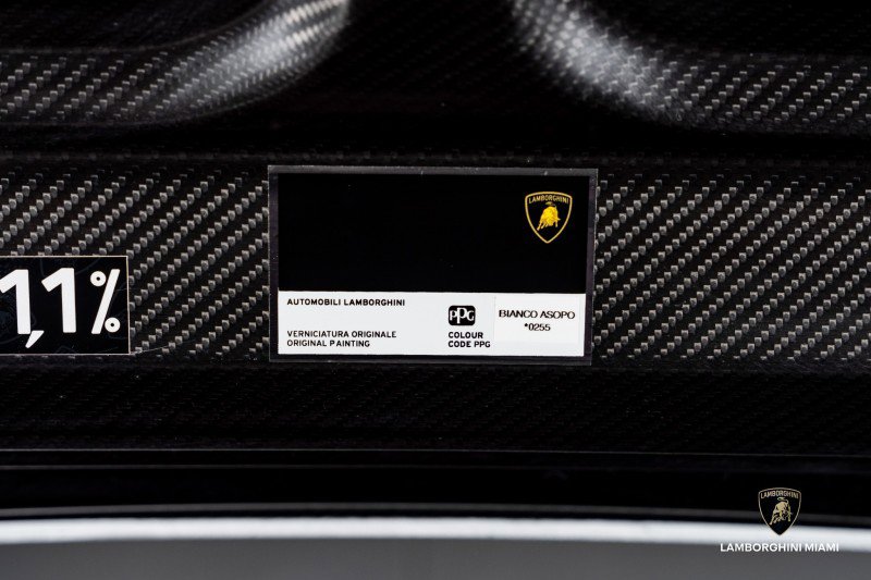 Used 2024 Lamborghini Huracan Tecnica image 6