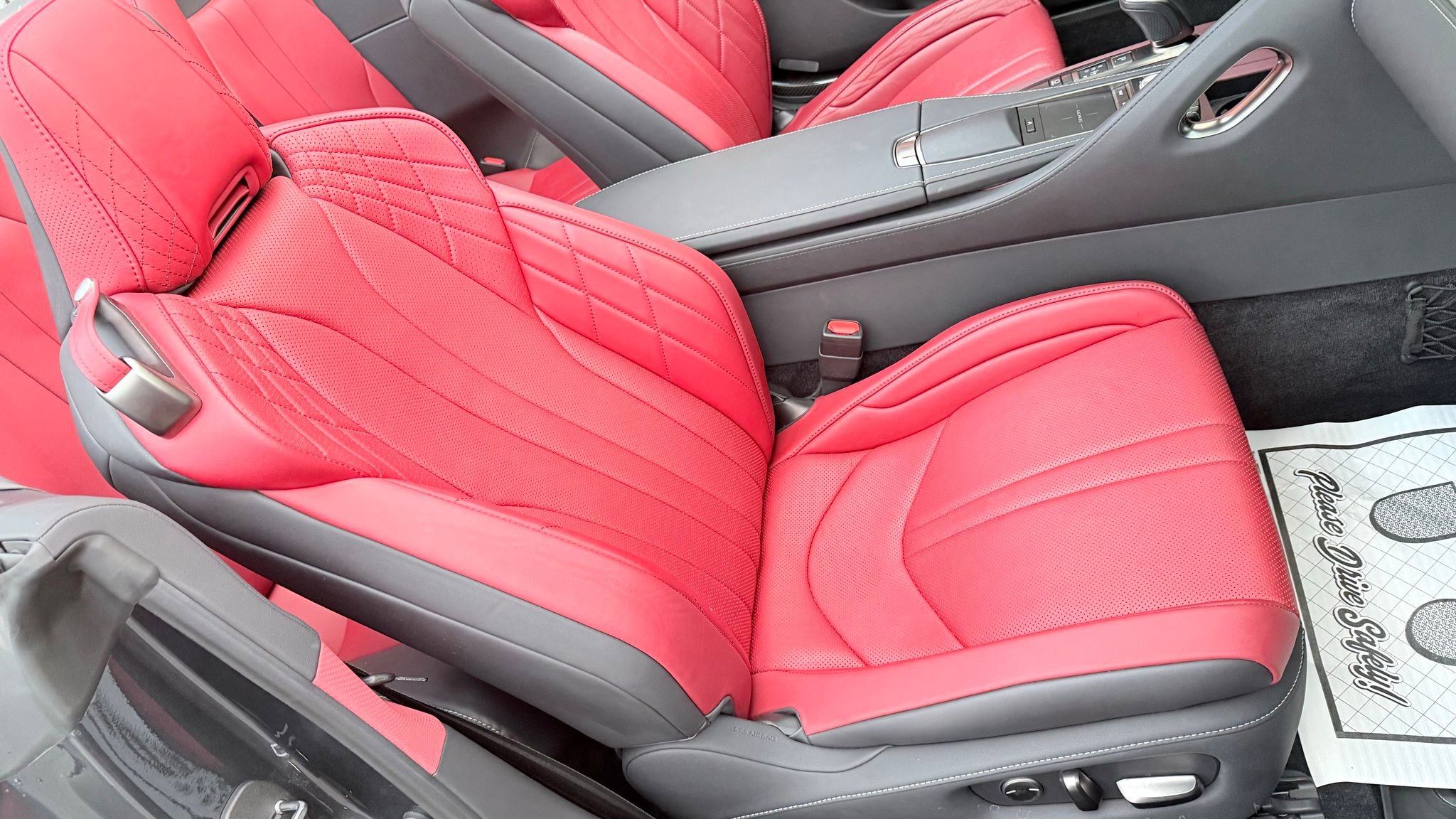 Used 2021 Lexus LC 500 Convertible image 15