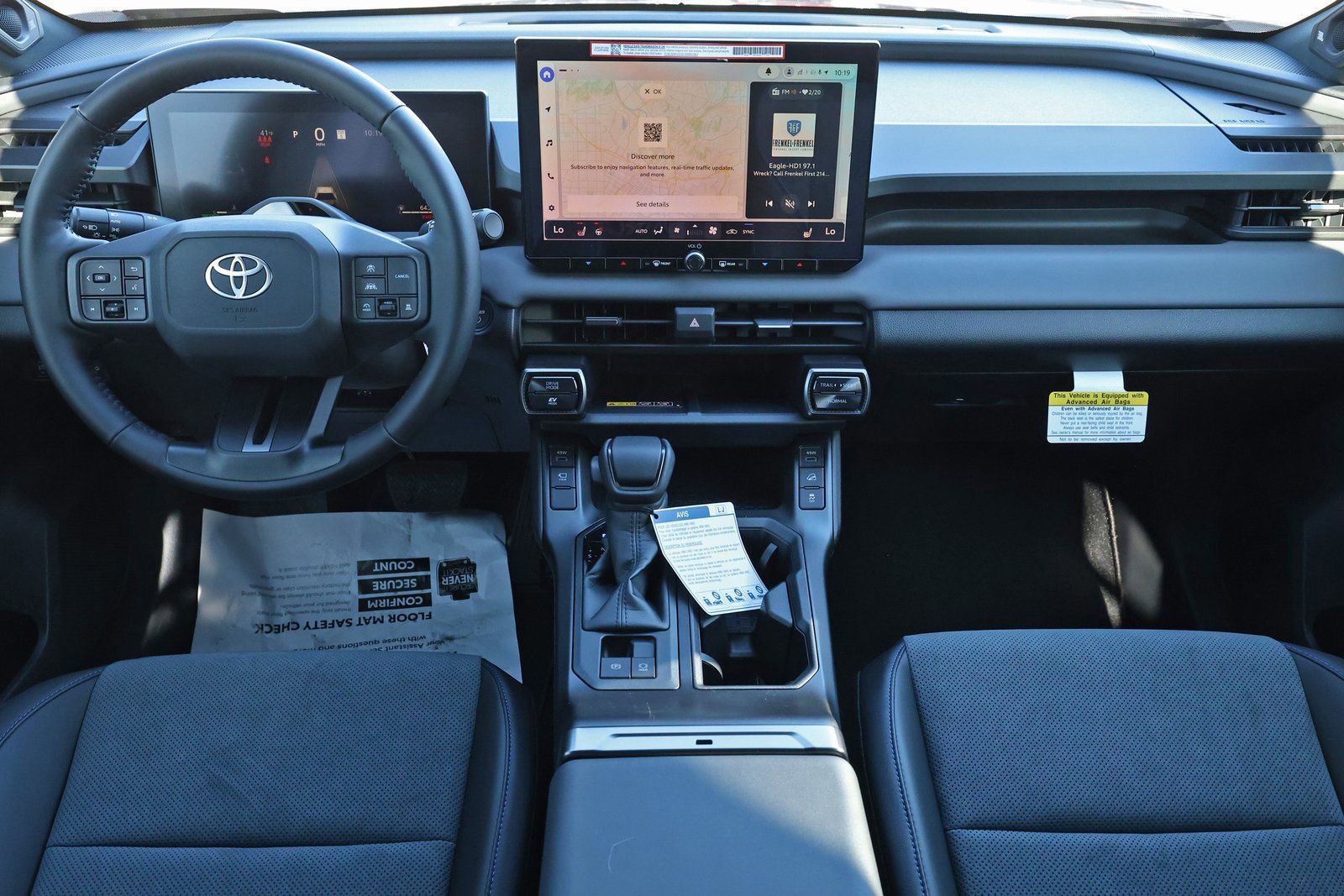 New 2026 Toyota RAV4 XSE AWD/4WD image 2