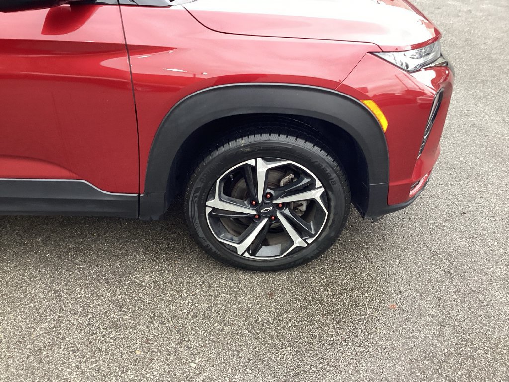 Used 2021 Chevrolet TrailBlazer RS w/ Sun and Liftgate Package AWD/4WD image 25