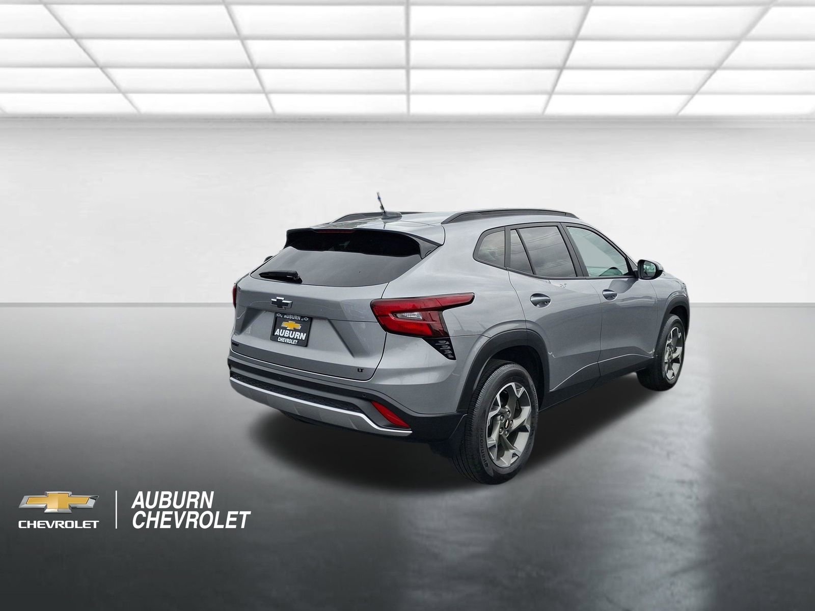 Certified 2024 Chevrolet Trax LT w/ Driver Confidence Package FWD image 3