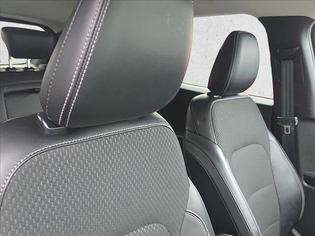 Used 2024 Ford Escape SE image 21