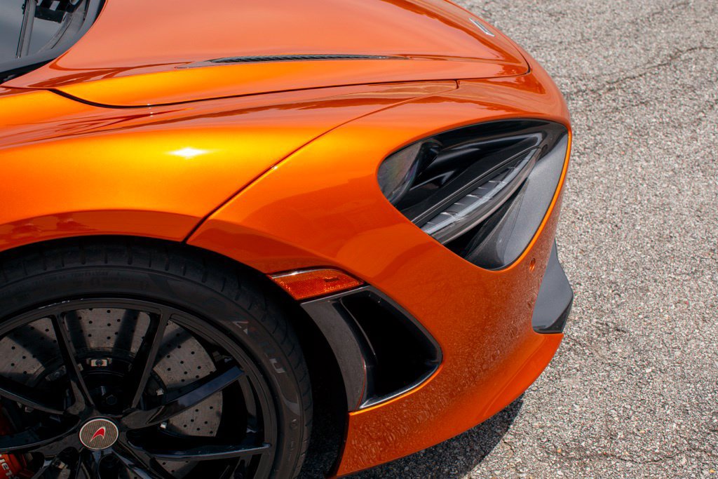 Used 2018 McLaren 720S Performance RWD image 35