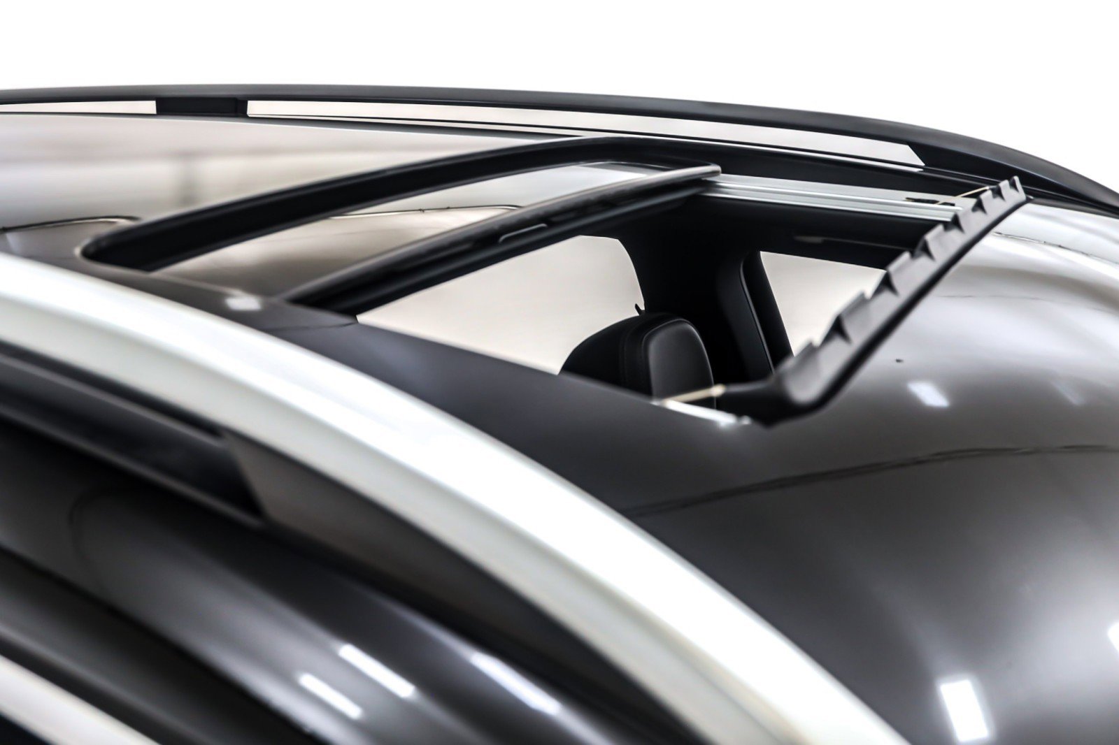 Used 2021 Mercedes-Benz GLS 450 4MATIC image 21